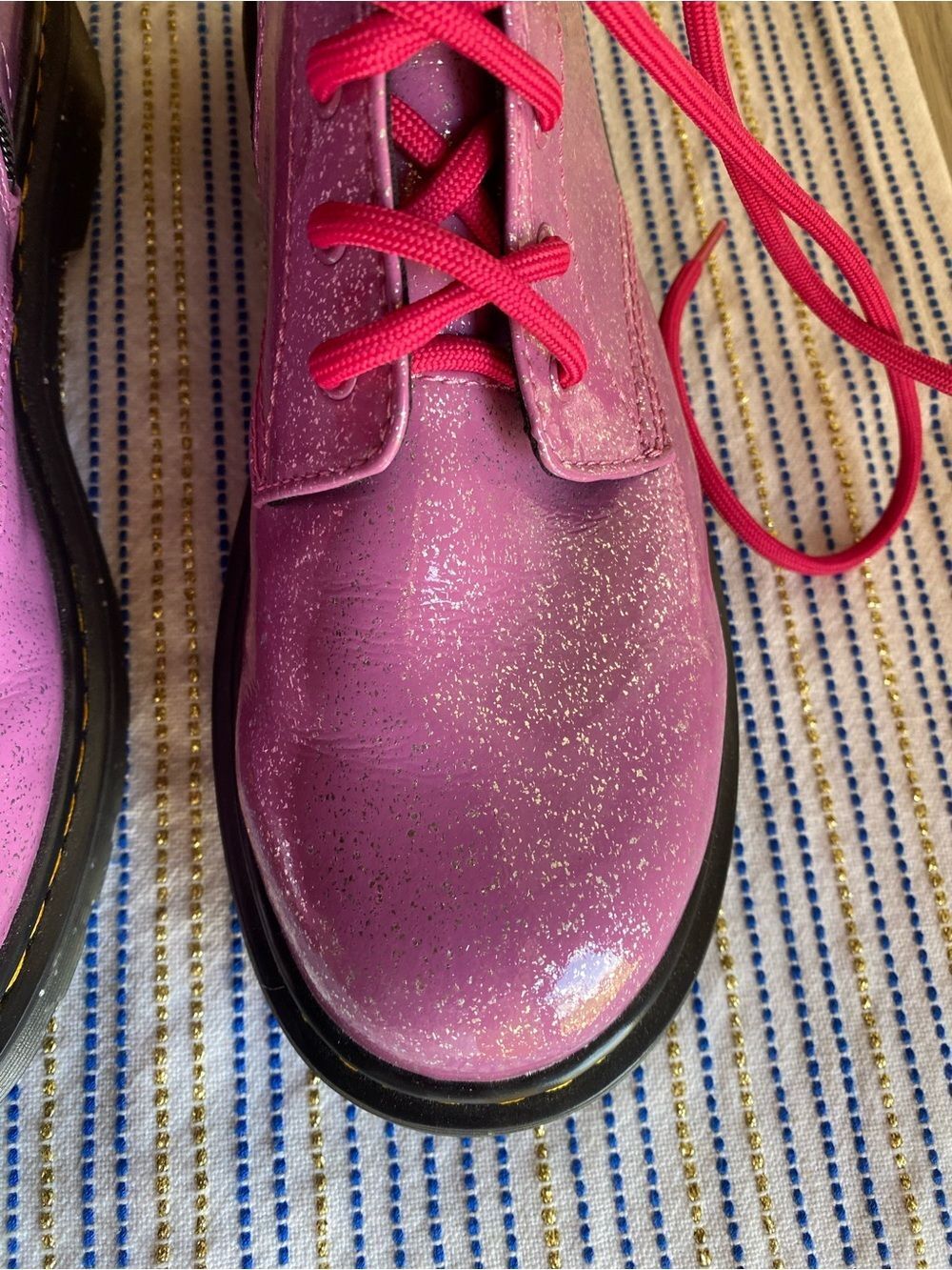 Dr. Martens pink Sparkle Shiny Glitter 1460 Lace Up Womens Sz 7 - Picture 4 of 13